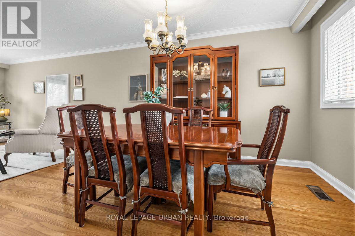 10 Kenewen Court, Toronto, Ontario  M4A 1R8 - Photo 12 - C13029544