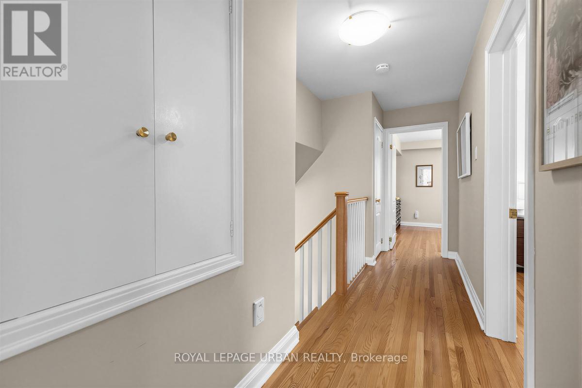 10 Kenewen Court, Toronto, Ontario  M4A 1R8 - Photo 17 - C13029544