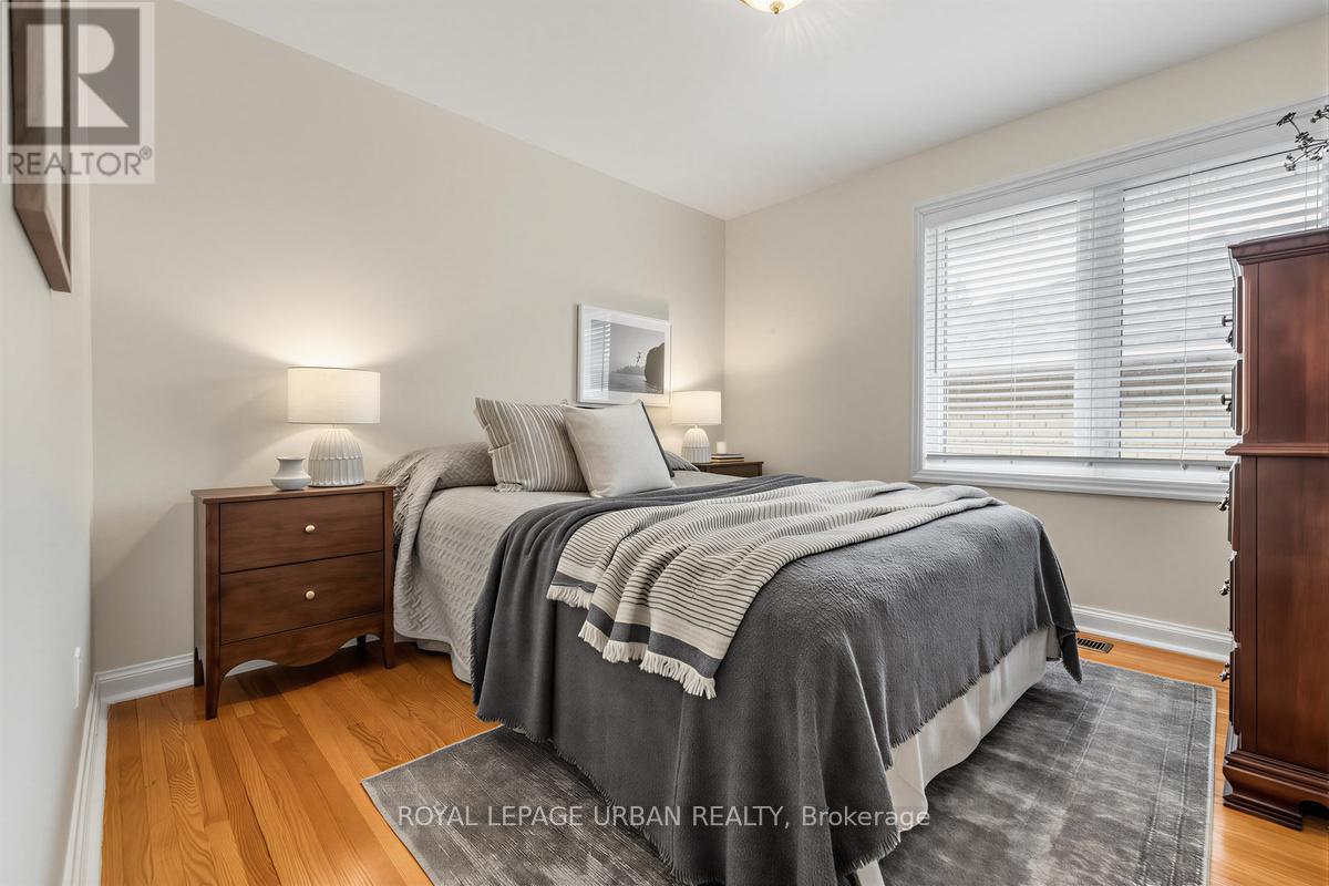 10 Kenewen Court, Toronto, Ontario  M4A 1R8 - Photo 19 - C13029544