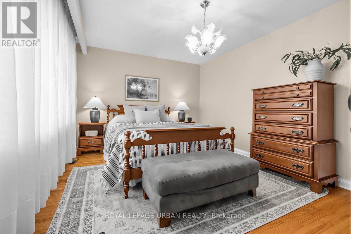 10 Kenewen Court, Toronto, Ontario  M4A 1R8 - Photo 21 - C13029544