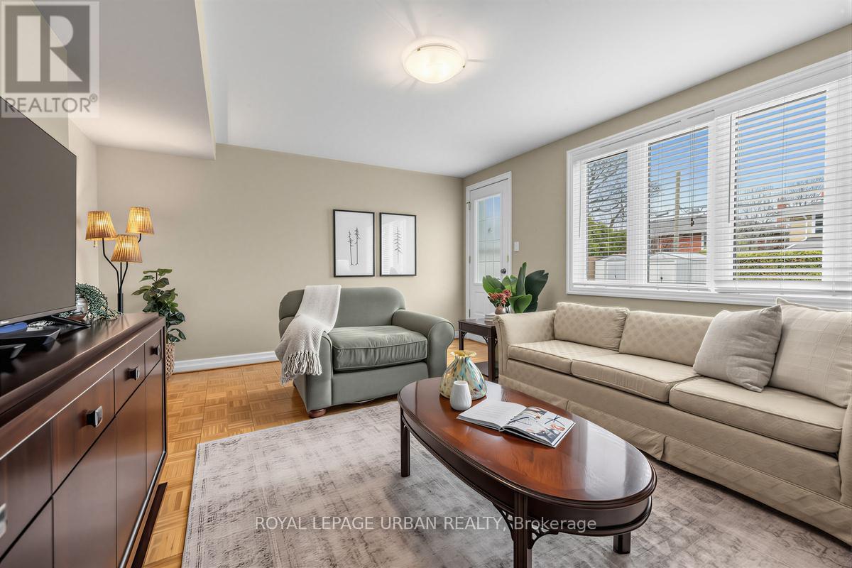 10 Kenewen Court, Toronto, Ontario  M4A 1R8 - Photo 23 - C13029544