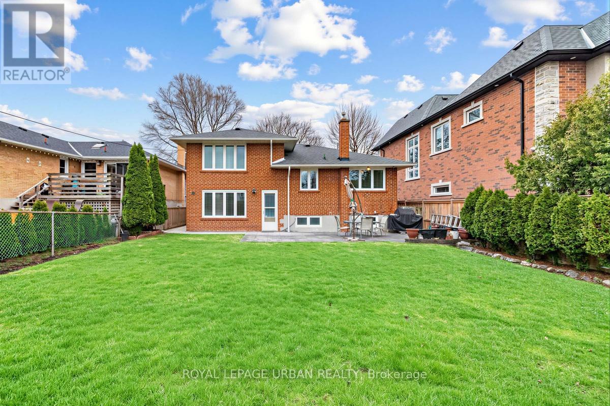 10 Kenewen Court, Toronto, Ontario  M4A 1R8 - Photo 28 - C13029544