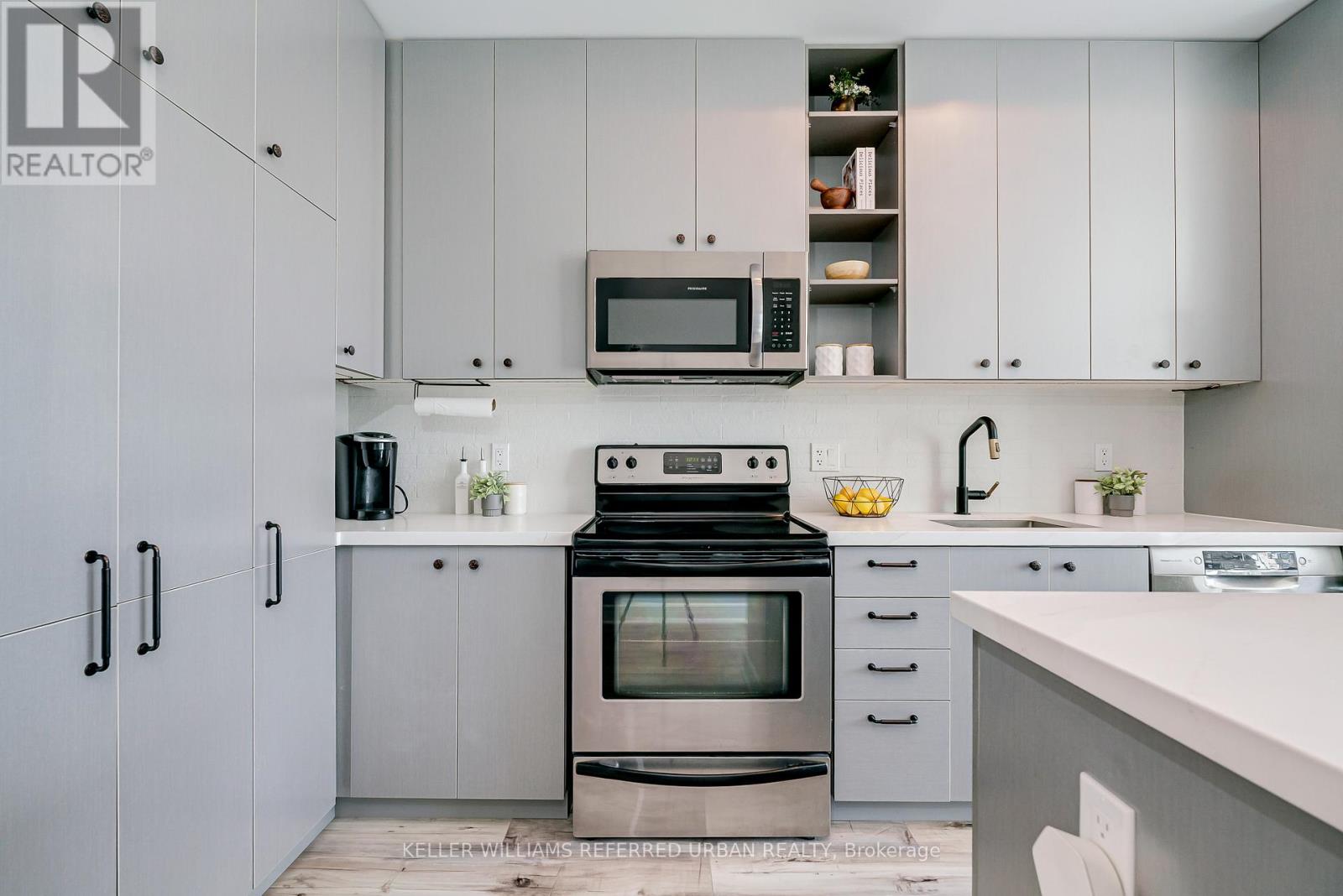 S325 - 112 George Street, Toronto, Ontario  M5A 2M5 - Photo 14 - C13029588