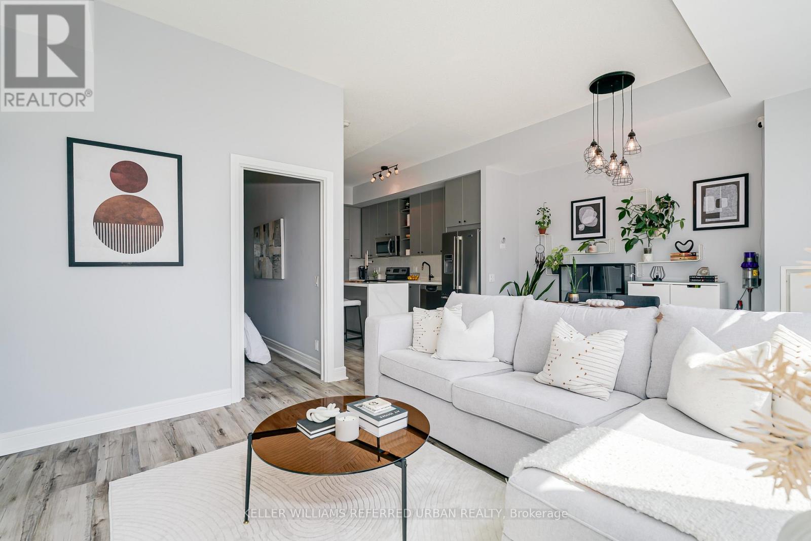 S325 - 112 George Street, Toronto, Ontario  M5A 2M5 - Photo 4 - C13029588