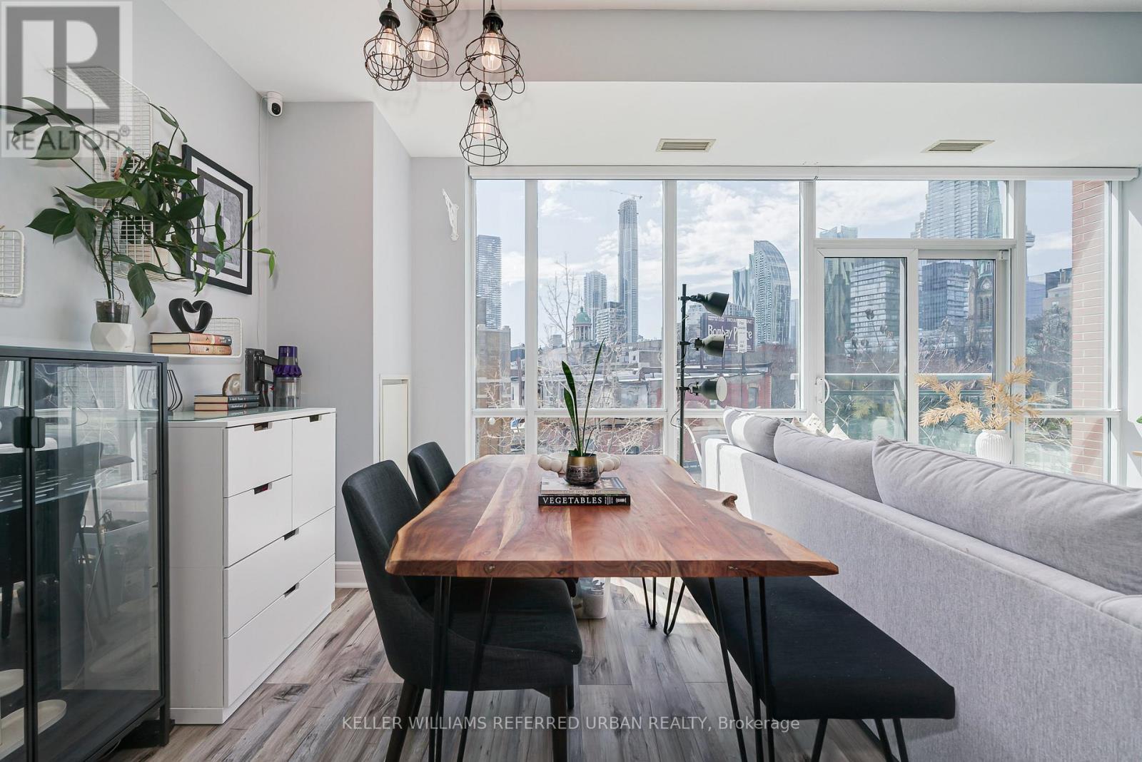 S325 - 112 George Street, Toronto, Ontario  M5A 2M5 - Photo 7 - C13029588