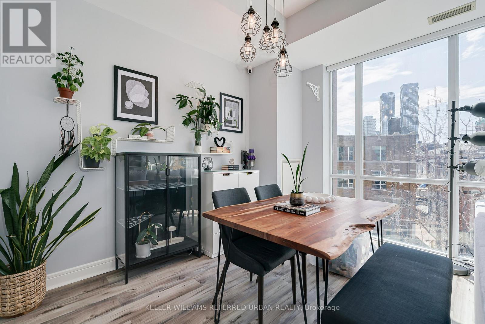 S325 - 112 George Street, Toronto, Ontario  M5A 2M5 - Photo 8 - C13029588