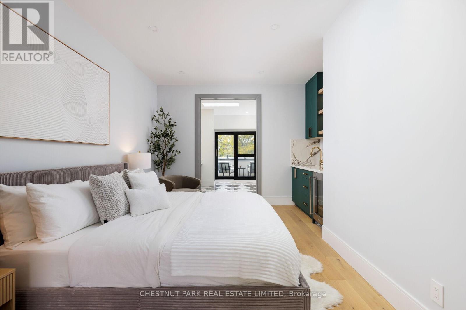 269 Euclid Avenue, Toronto, Ontario  M6J 2K1 - Photo 21 - C13029596