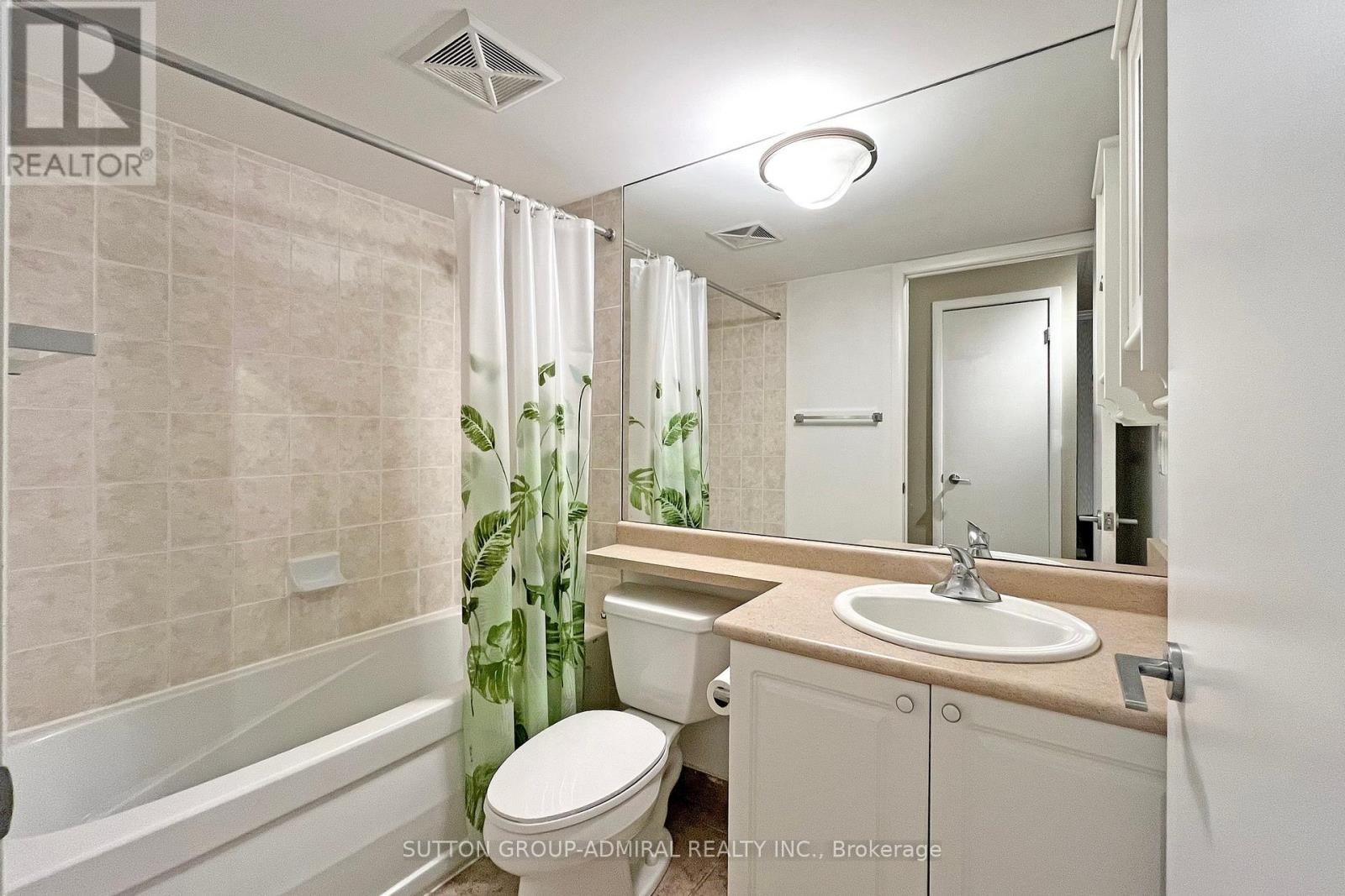 736 - 231 Fort York Boulevard, Toronto, Ontario  M5V 1B2 - Photo 11 - C13029626