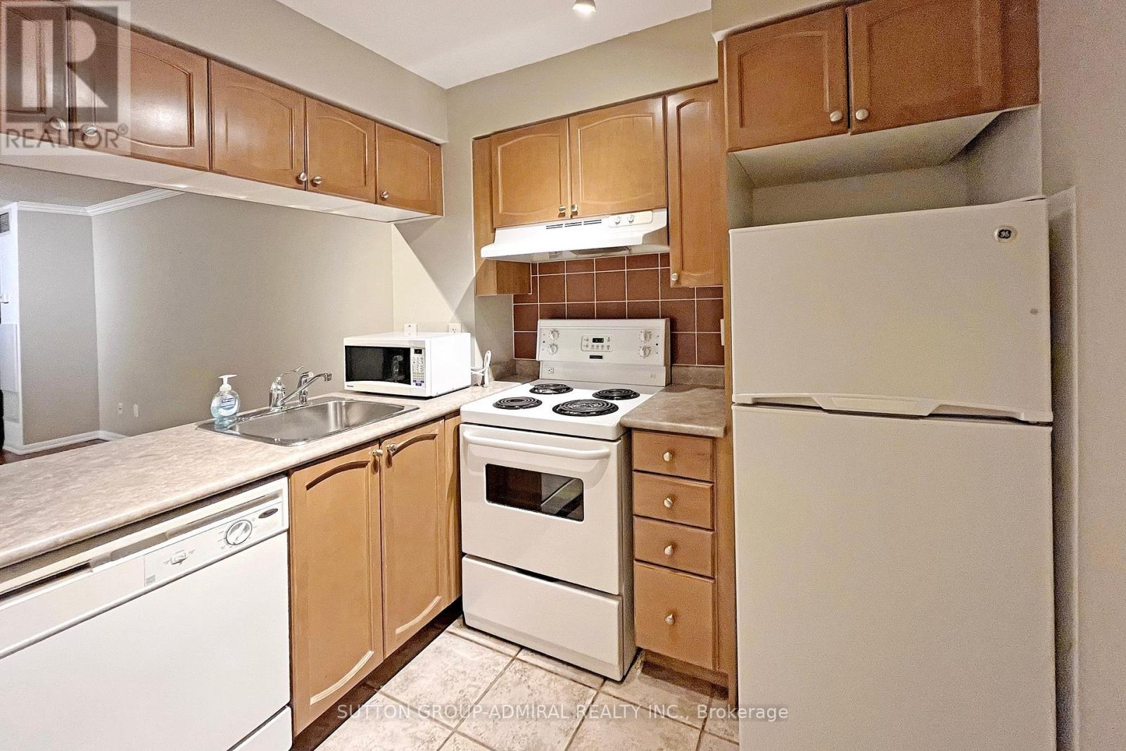 736 - 231 Fort York Boulevard, Toronto, Ontario  M5V 1B2 - Photo 9 - C13029626