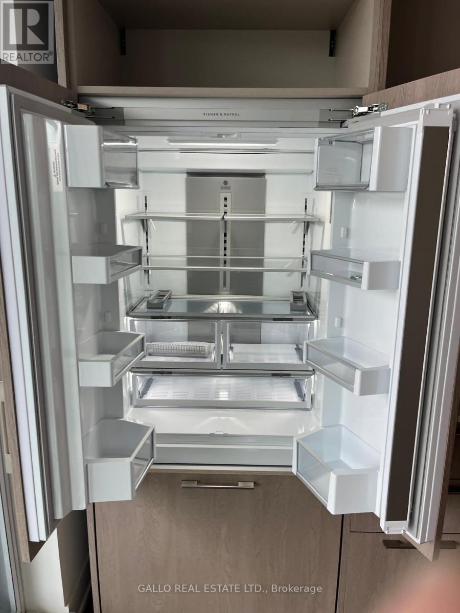 307 - 8 Manor Road W, Toronto, Ontario  M5P 1E7 - Photo 10 - C13029640