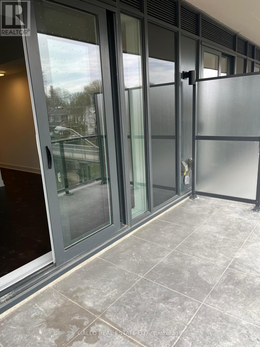 307 - 8 Manor Road W, Toronto, Ontario  M5P 1E7 - Photo 7 - C13029640