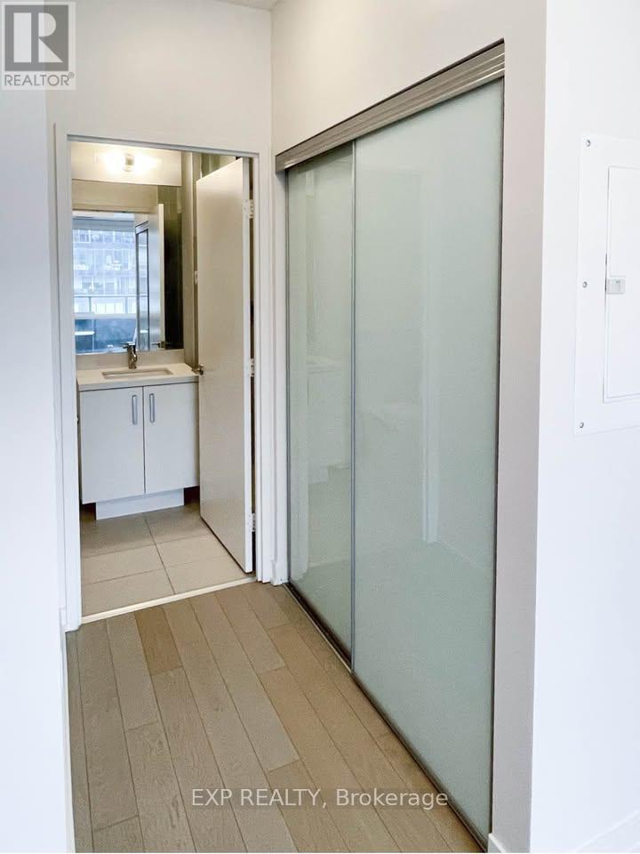 N507 - 120 Bayview Avenue, Toronto, Ontario  M5A 0G4 - Photo 11 - C13029656