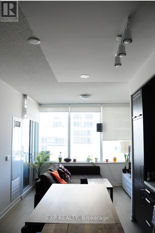 N507 - 120 Bayview Avenue, Toronto, Ontario  M5A 0G4 - Photo 7 - C13029656