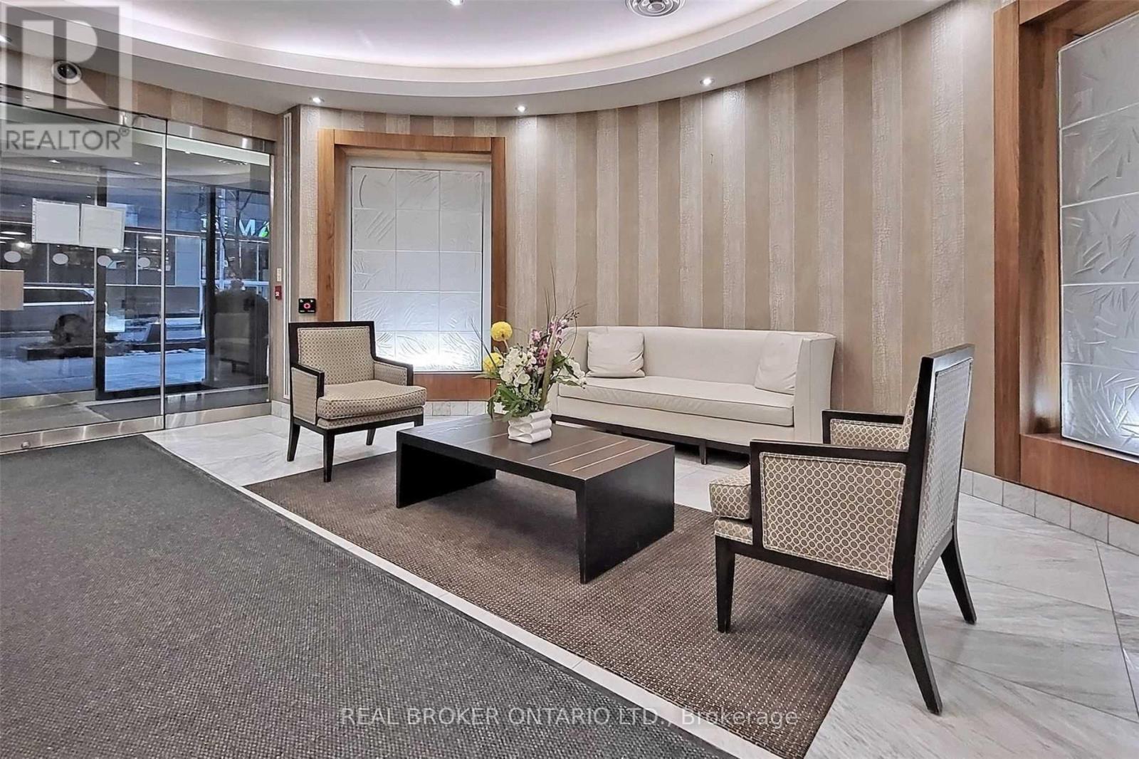 1707 - 85 Bloor Street E, Toronto, Ontario  M4W 3Y1 - Photo 11 - C13029668