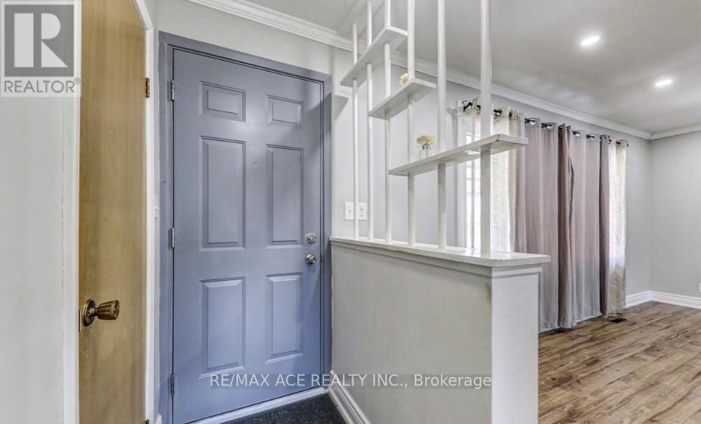 Main - 482 Nipigon Street, Oshawa, Ontario  L1J 4P4 - Photo 2 - E13029586