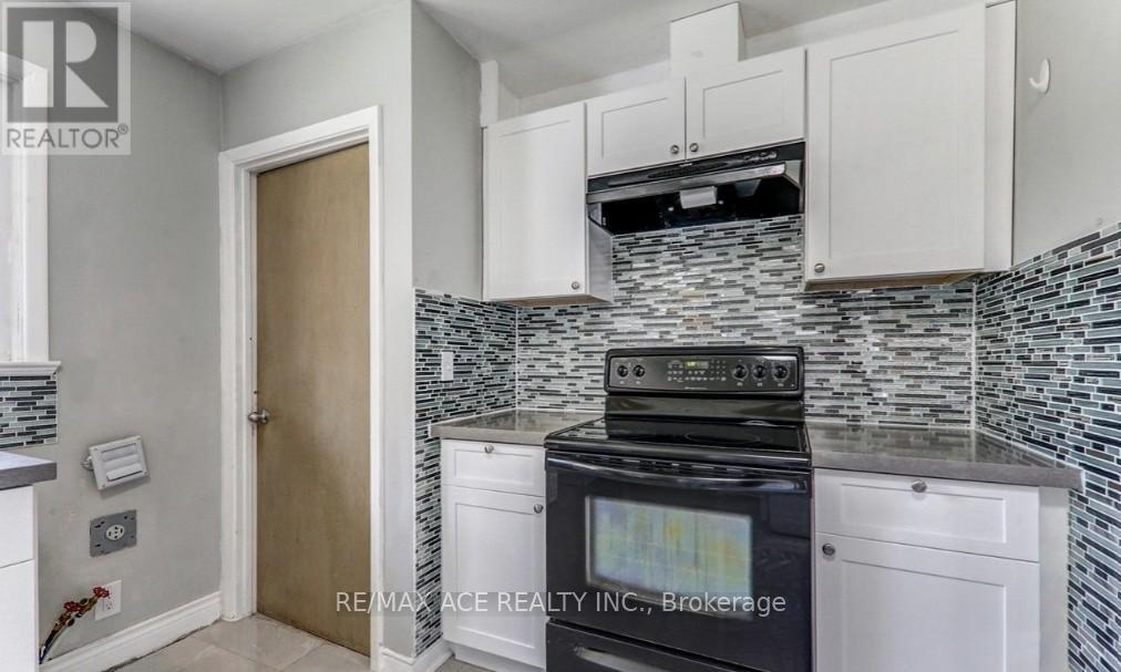 Main - 482 Nipigon Street, Oshawa, Ontario  L1J 4P4 - Photo 4 - E13029586