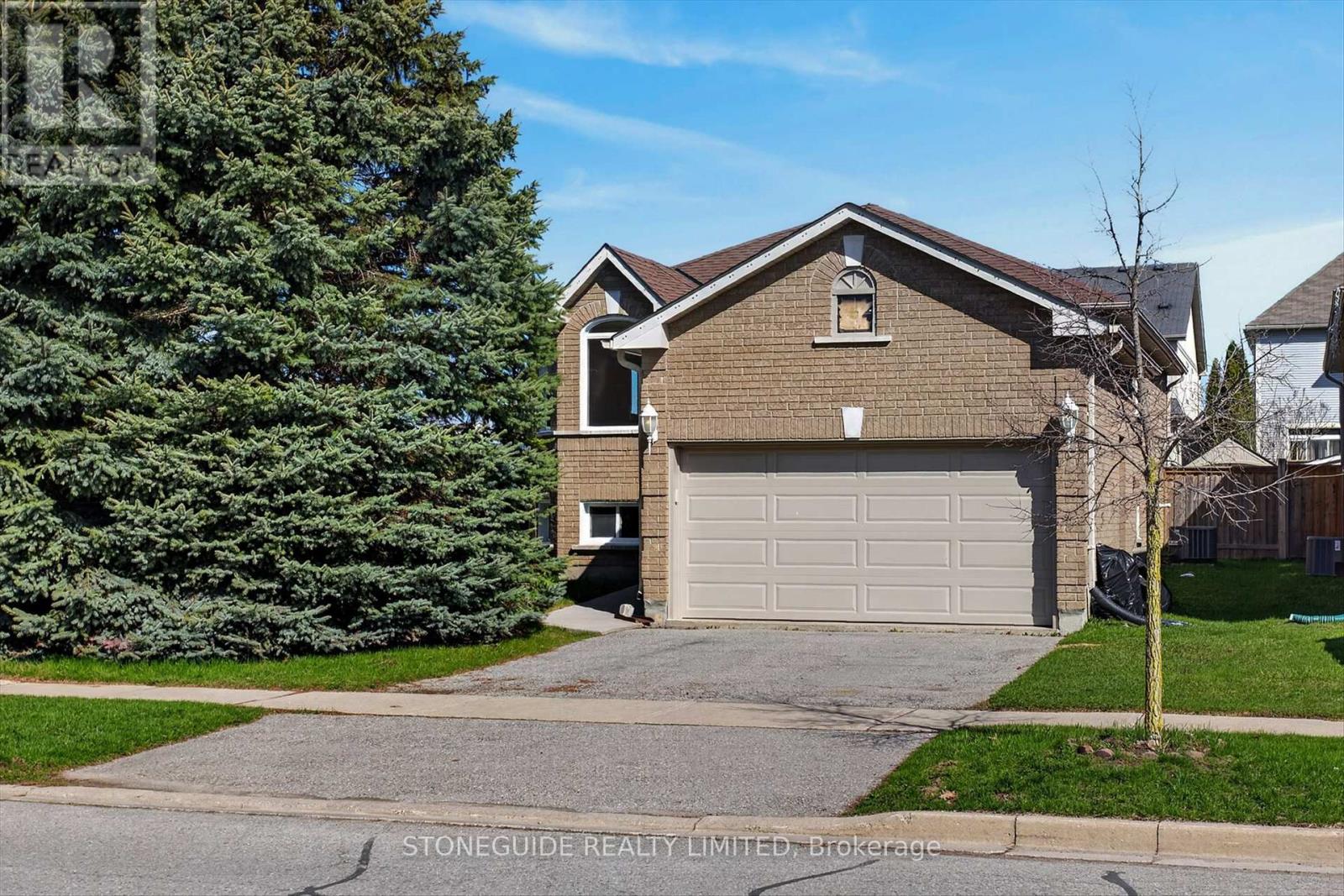 2 GOODWIN AVENUE, Clarington, Ontario