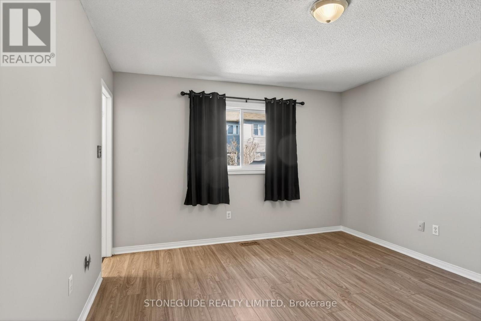 2 Goodwin Avenue, Clarington, Ontario  L1C 4Z4 - Photo 15 - E13029880