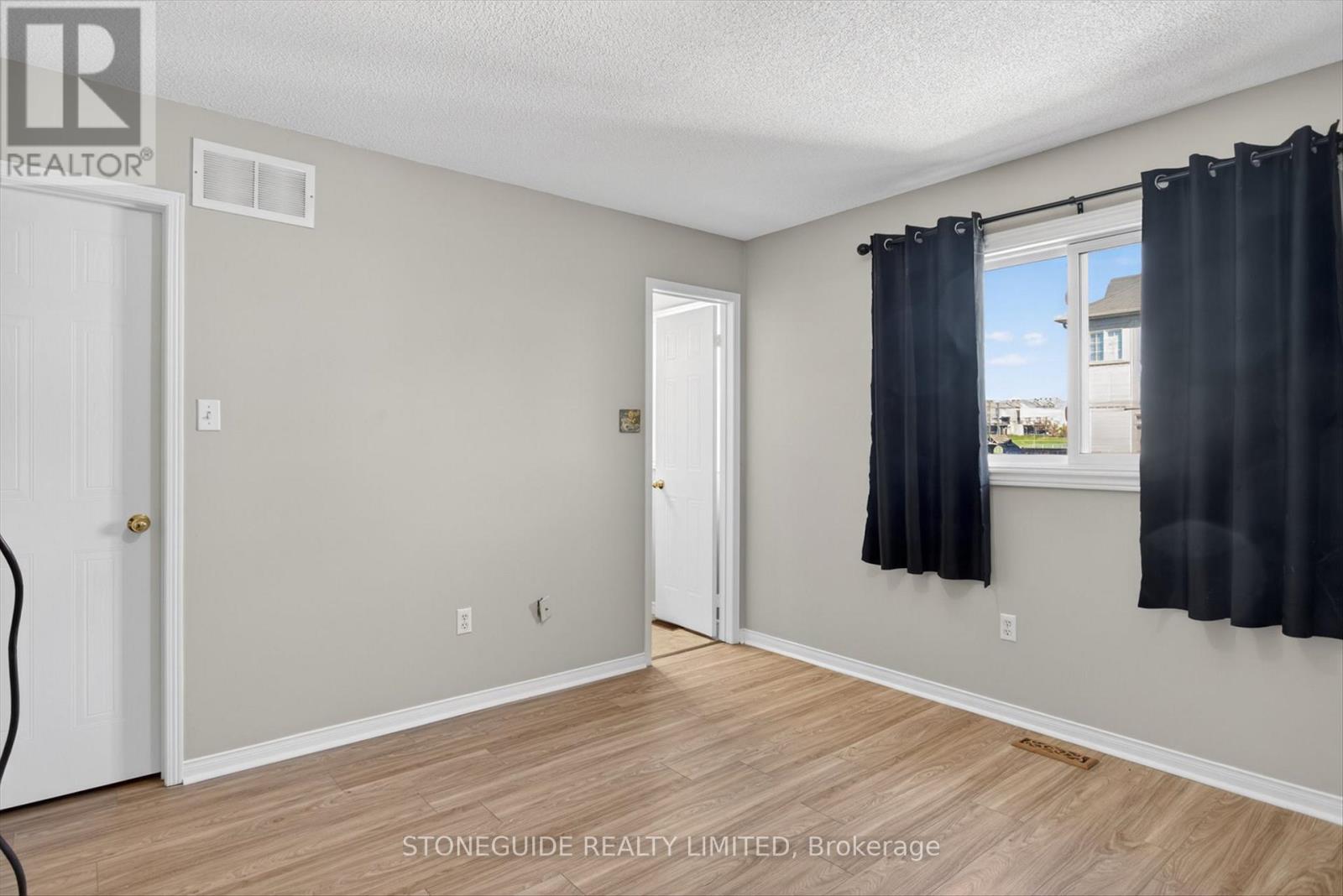 2 Goodwin Avenue, Clarington, Ontario  L1C 4Z4 - Photo 17 - E13029880