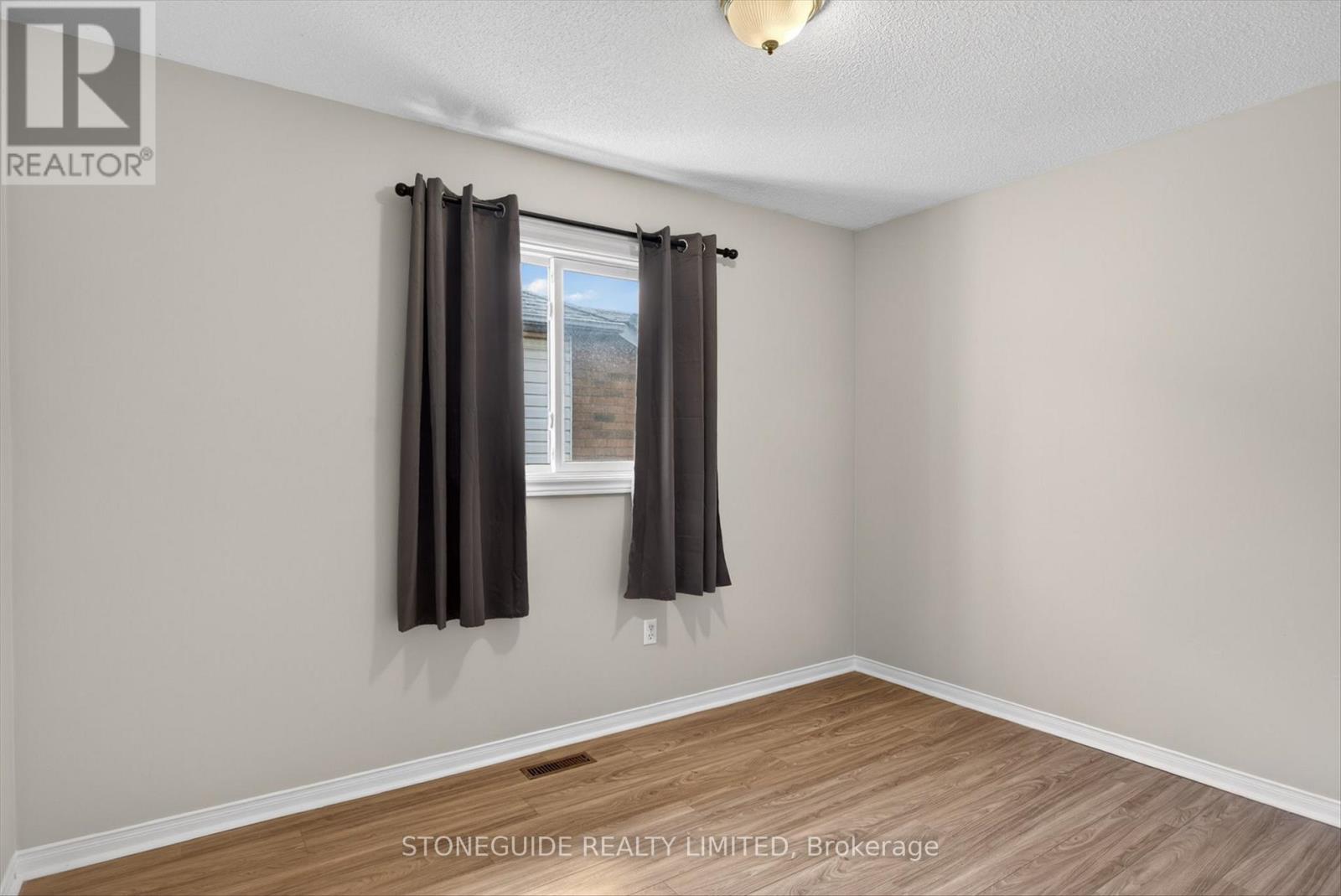 2 Goodwin Avenue, Clarington, Ontario  L1C 4Z4 - Photo 24 - E13029880