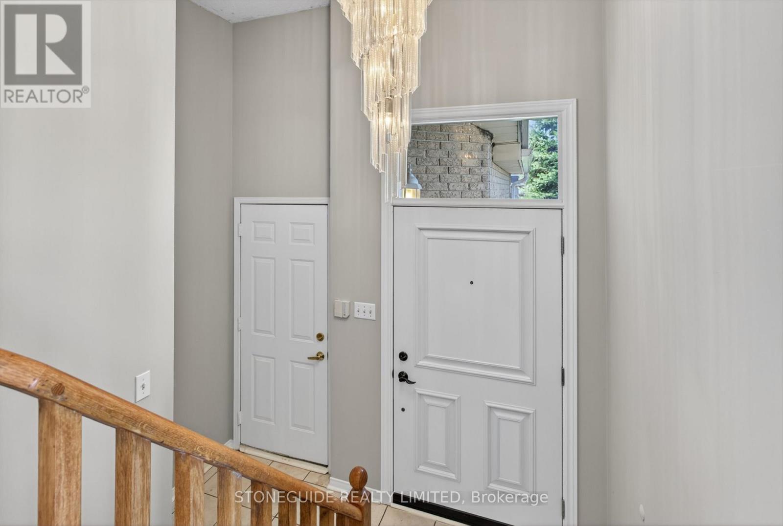 2 Goodwin Avenue, Clarington, Ontario  L1C 4Z4 - Photo 4 - E13029880