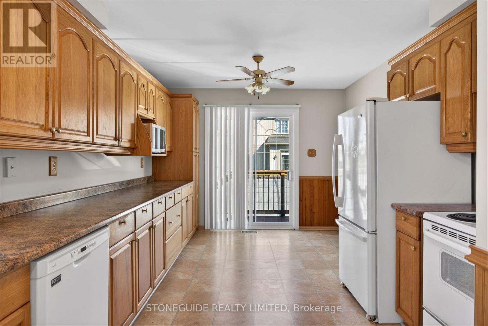 2 Goodwin Avenue, Clarington, Ontario  L1C 4Z4 - Photo 9 - E13029880