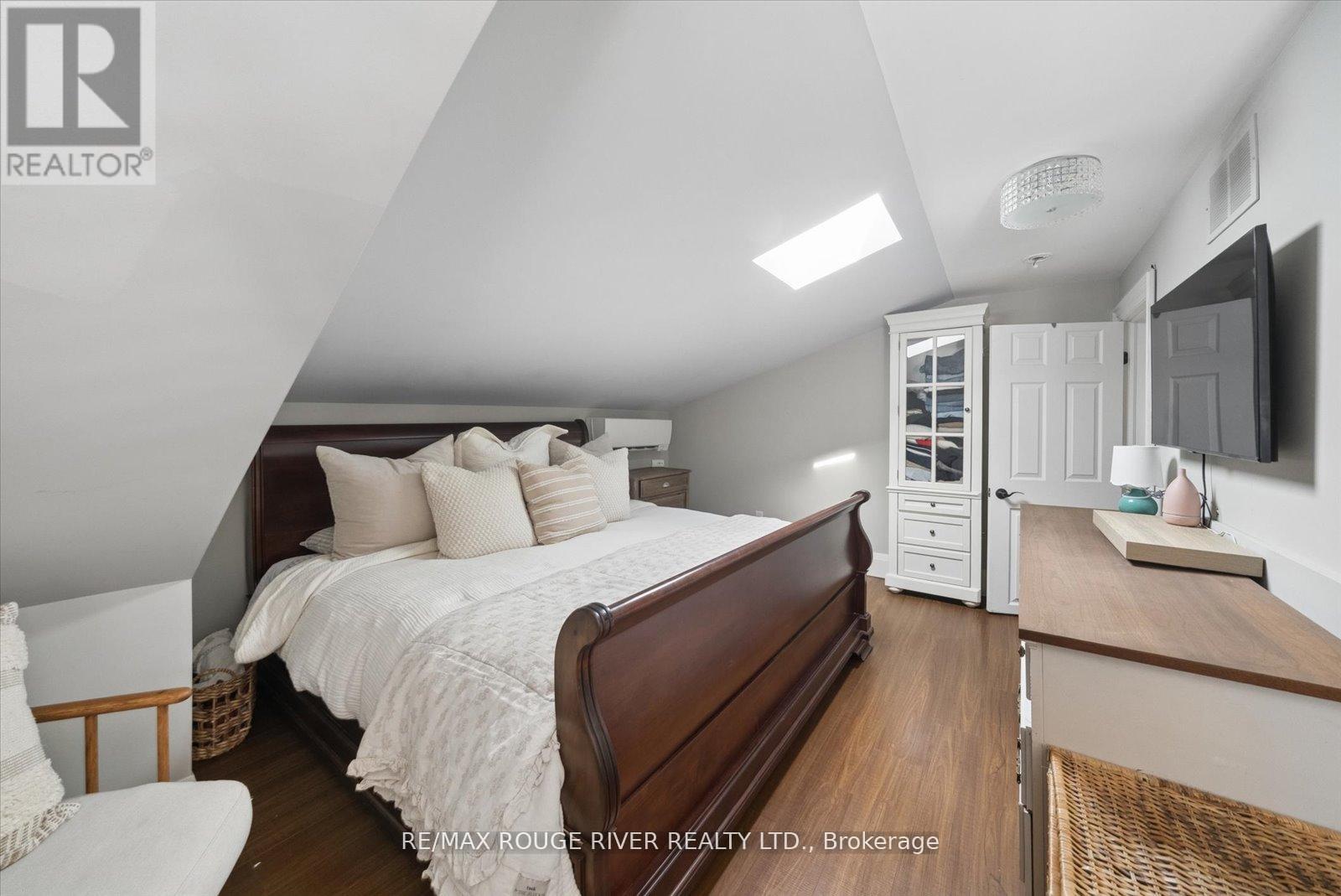 28 Columbus Road E, Oshawa, Ontario  L1H 7K4 - Photo 23 - E13029960