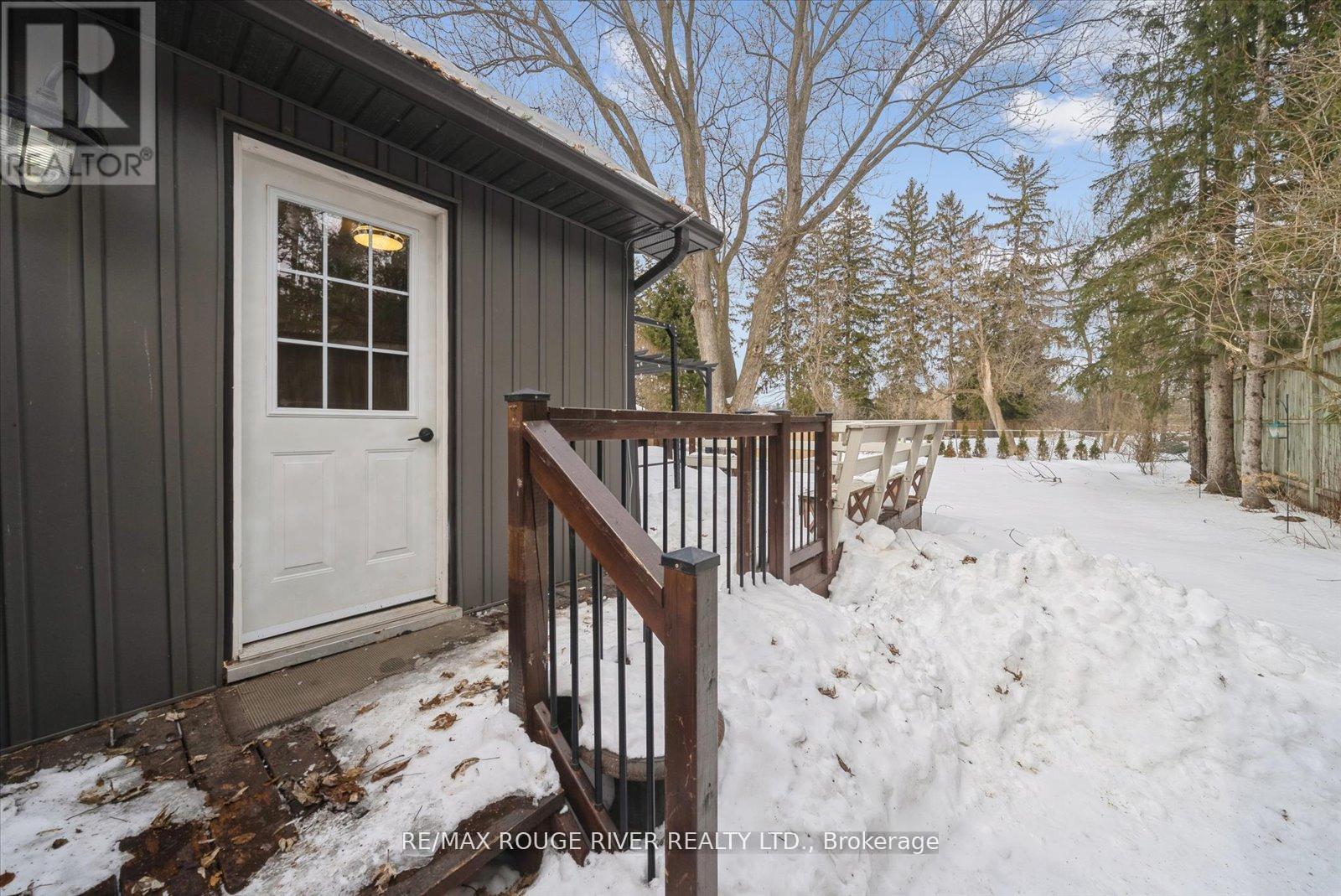 28 Columbus Road E, Oshawa, Ontario  L1H 7K4 - Photo 26 - E13029960