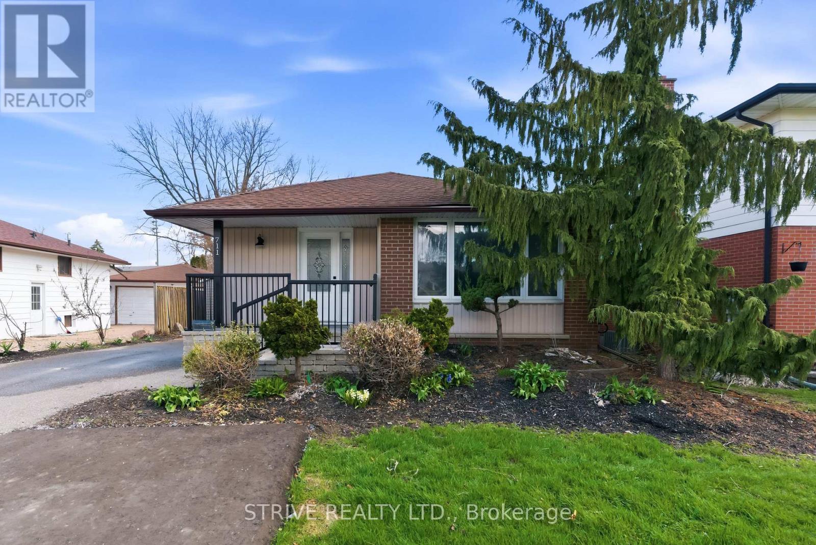 711 CENTRAL PARK BOULEVARD N, Oshawa, Ontario