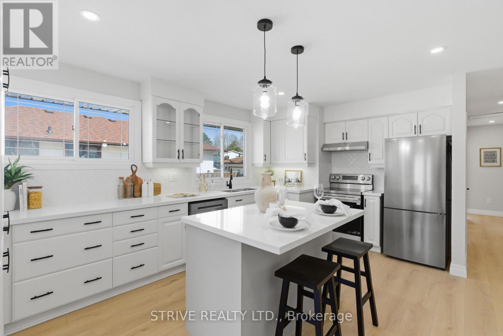 711 Central Park Boulevard N, Oshawa, Ontario  L1G 6A8 - Photo 11 - E13029998