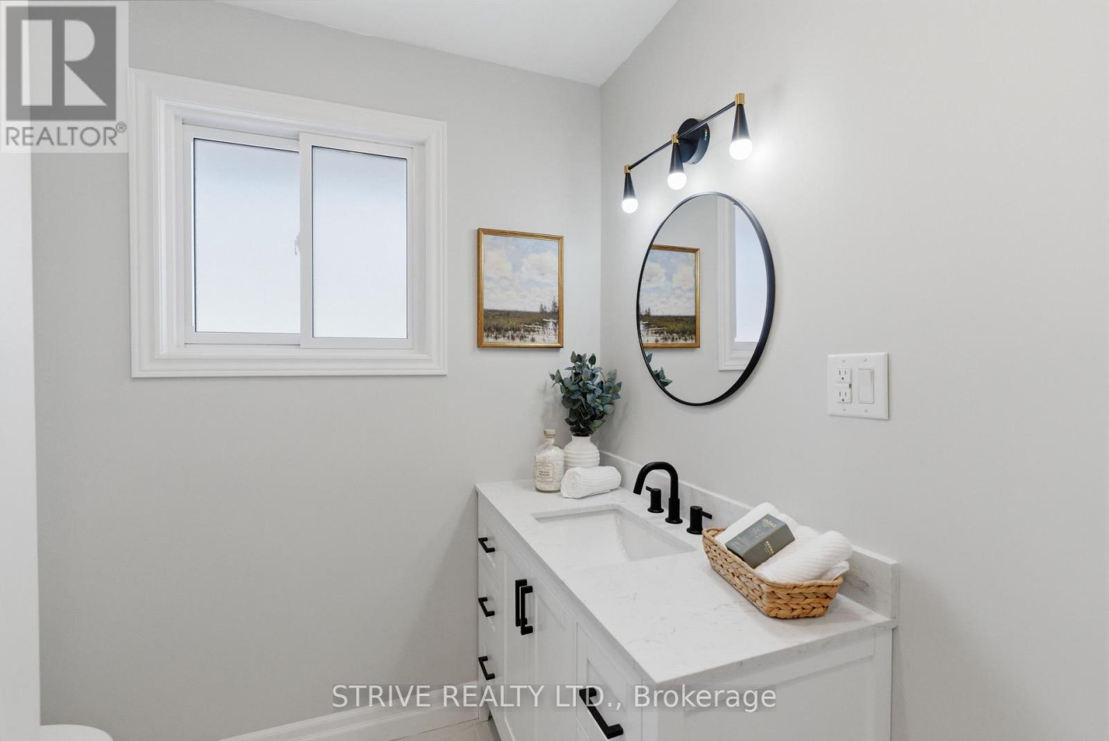 711 Central Park Boulevard N, Oshawa, Ontario  L1G 6A8 - Photo 19 - E13029998