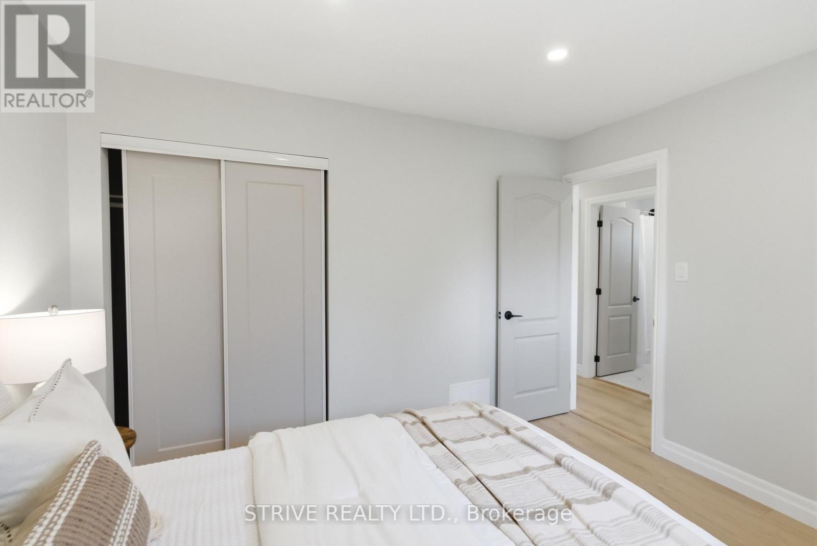 711 Central Park Boulevard N, Oshawa, Ontario  L1G 6A8 - Photo 25 - E13029998