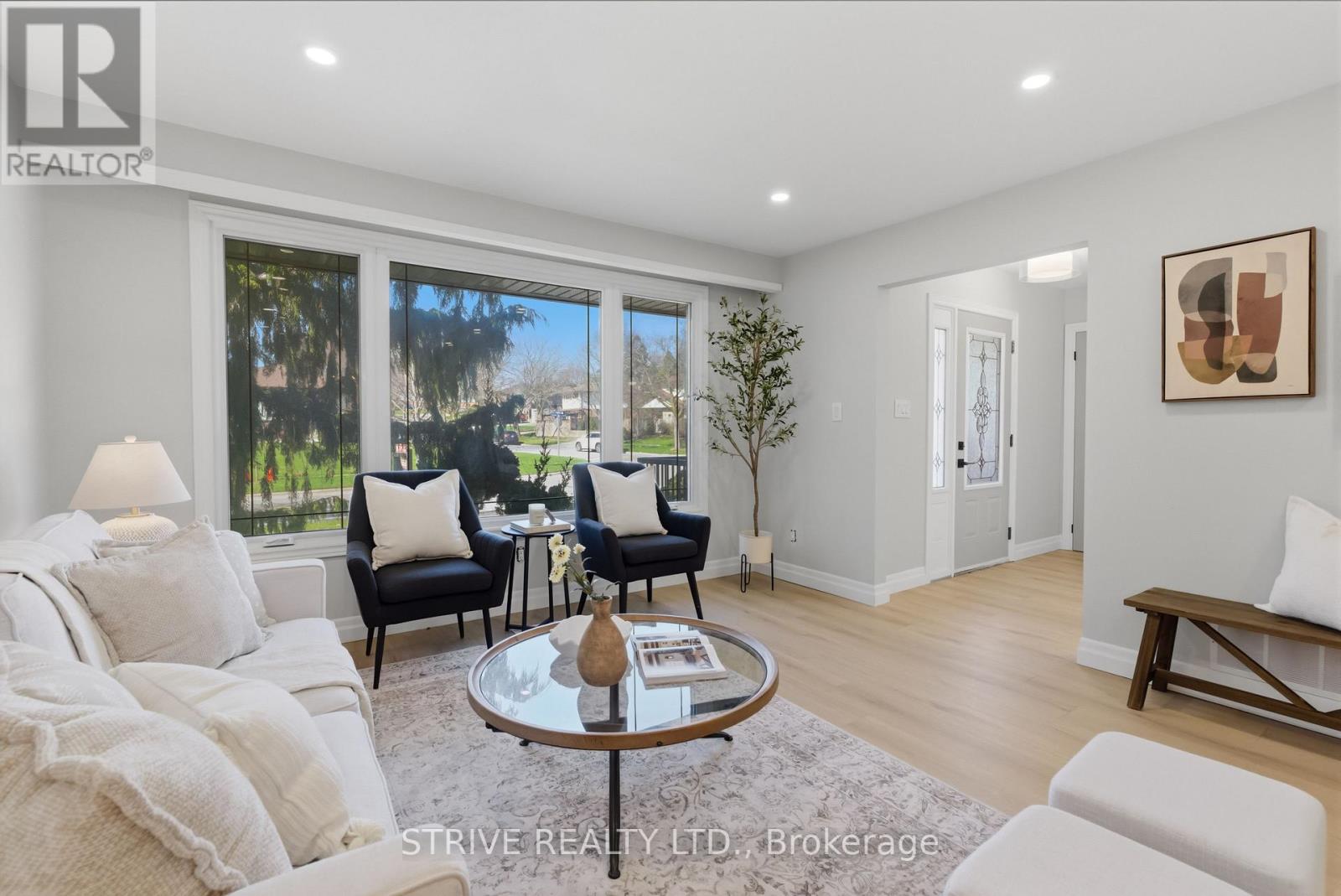 711 Central Park Boulevard N, Oshawa, Ontario  L1G 6A8 - Photo 7 - E13029998