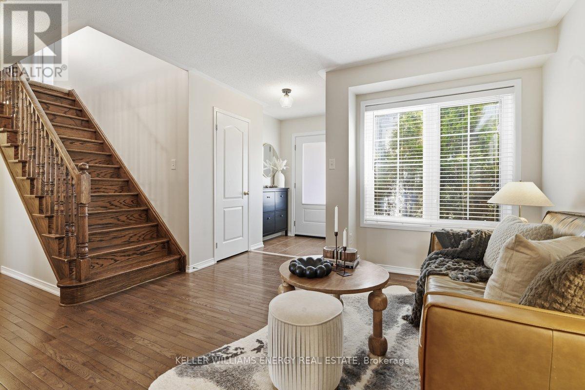 1428 Coldstream Drive E, Oshawa, Ontario  L1K 2Y8 - Photo 3 - E13030120