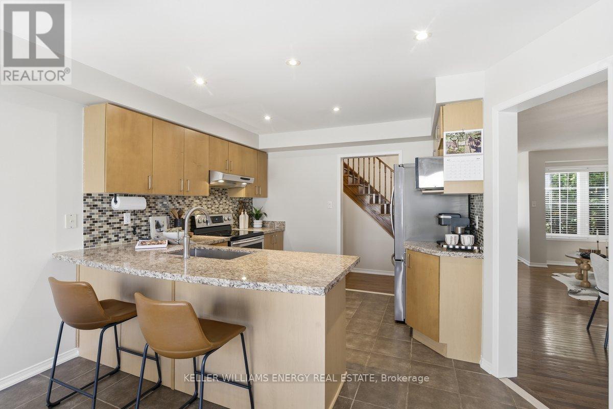 1428 Coldstream Drive E, Oshawa, Ontario  L1K 2Y8 - Photo 9 - E13030120