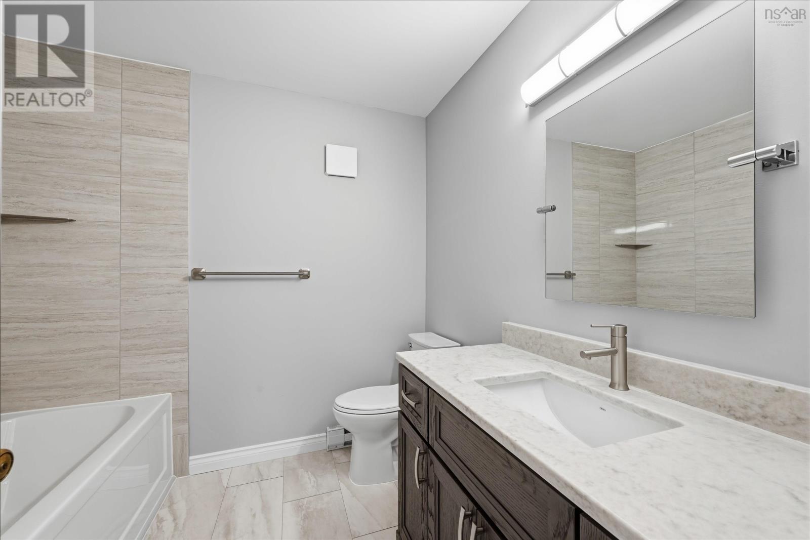 24 The Horseshoe, Dartmouth, Nova Scotia  B2Y 4E5 - Photo 19 - 202606784