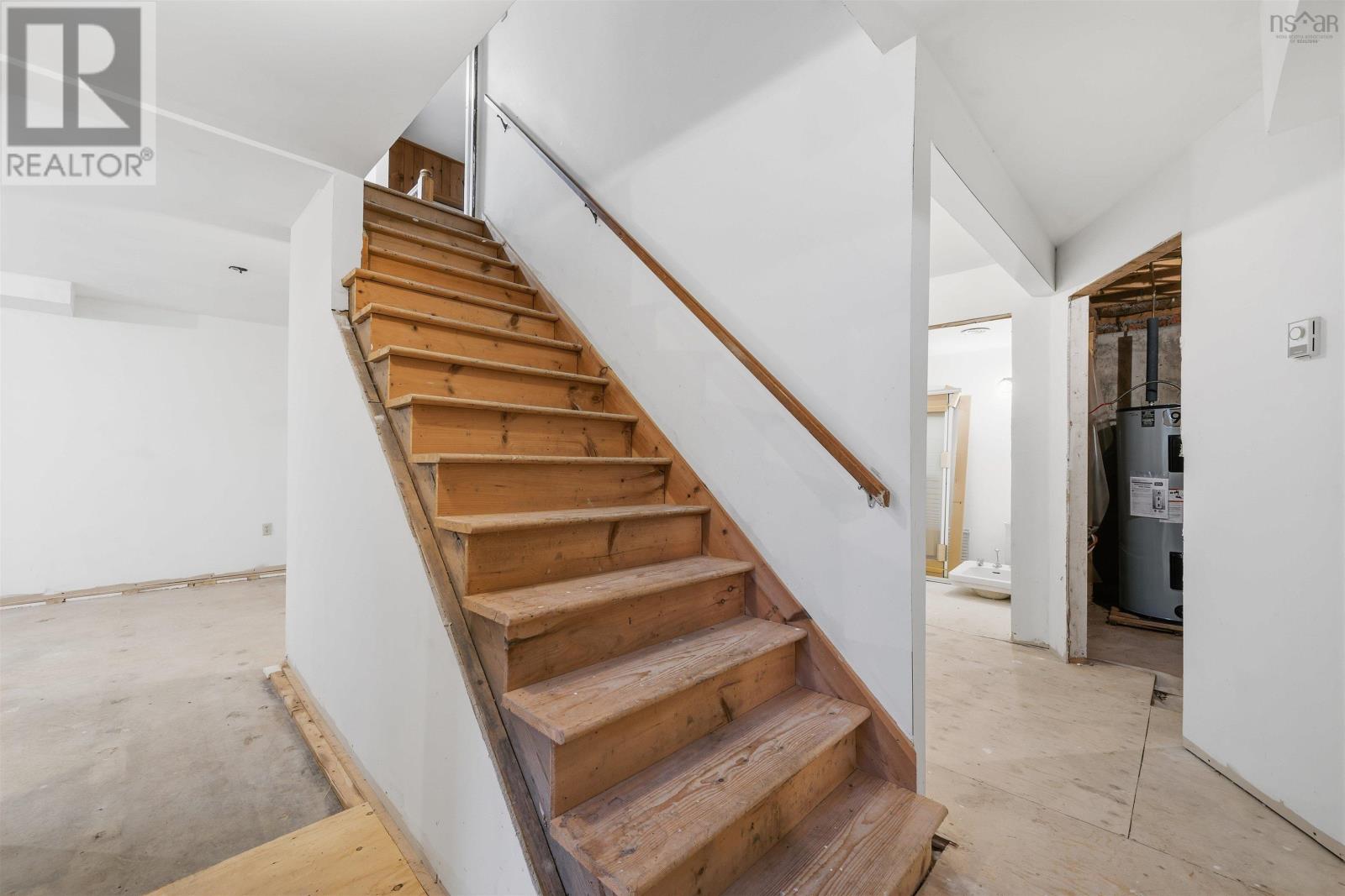 24 The Horseshoe, Dartmouth, Nova Scotia  B2Y 4E5 - Photo 31 - 202606784