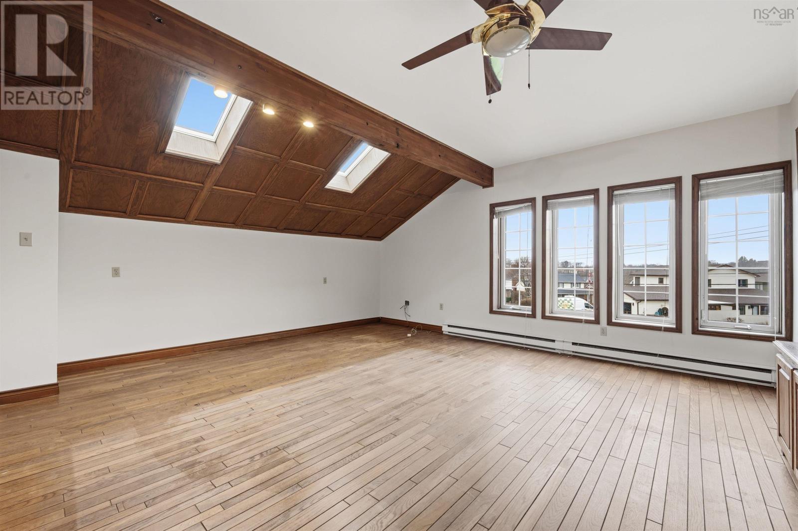 24 The Horseshoe, Dartmouth, Nova Scotia  B2Y 4E5 - Photo 29 - 202606784