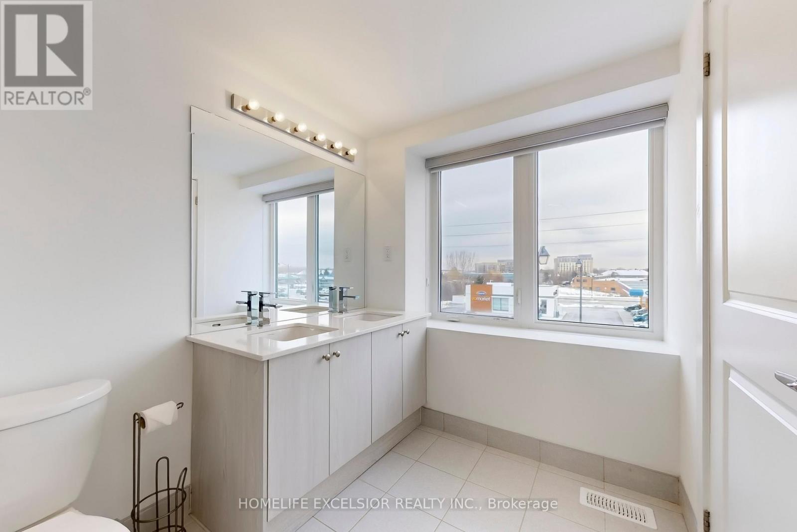 5456 Main Street, Whitchurch-Stouffville, Ontario  L4A 4W8 - Photo 21 - N13029540