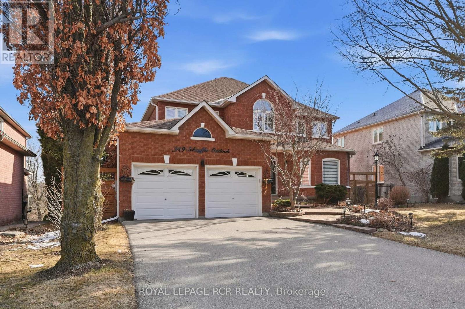 919 SCHAEFFER OUTLOOK, Newmarket, Ontario