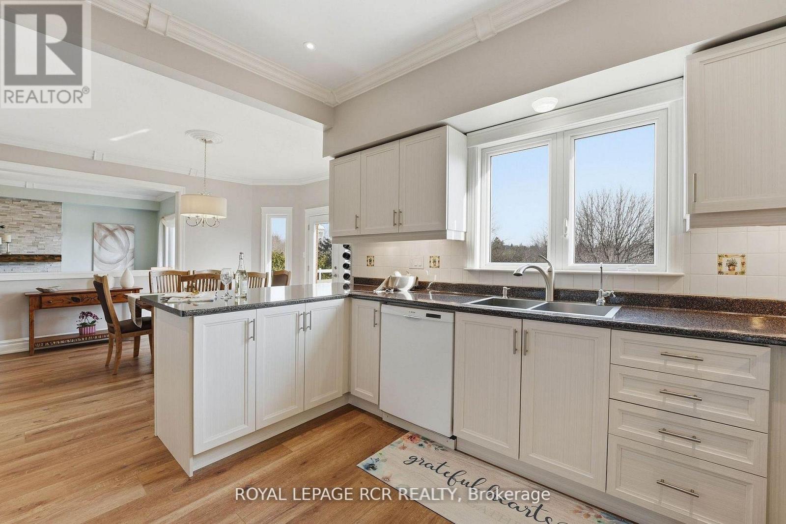 919 Schaeffer Outlook, Newmarket, Ontario  L3X 1V9 - Photo 14 - N13029558