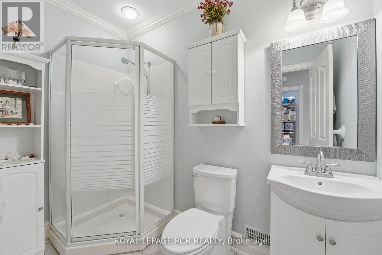 919 Schaeffer Outlook, Newmarket, Ontario  L3X 1V9 - Photo 39 - N13029558