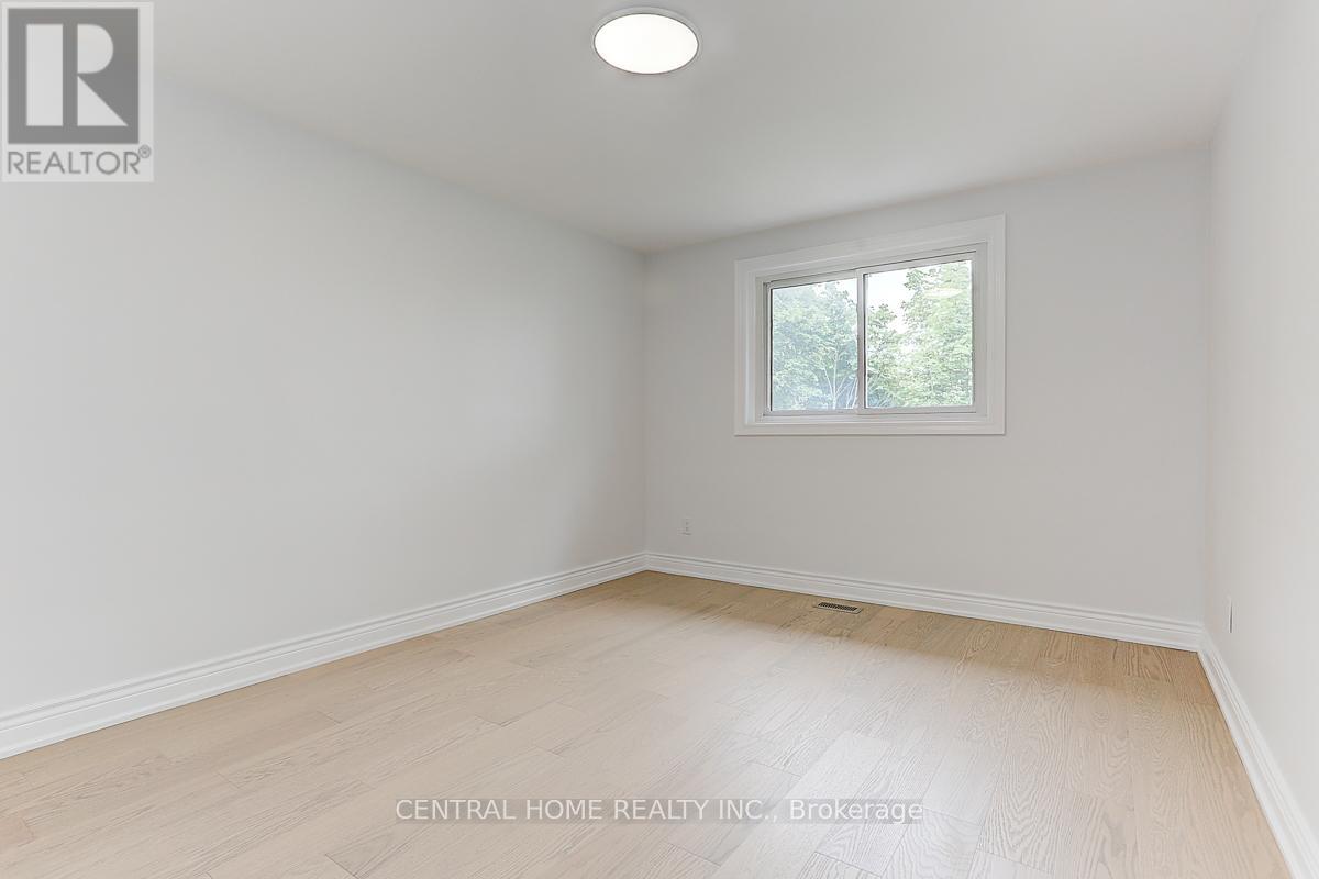 Main - 40 Sherwood Forest Drive, Markham, Ontario  L3P 1P8 - Photo 10 - N13029594