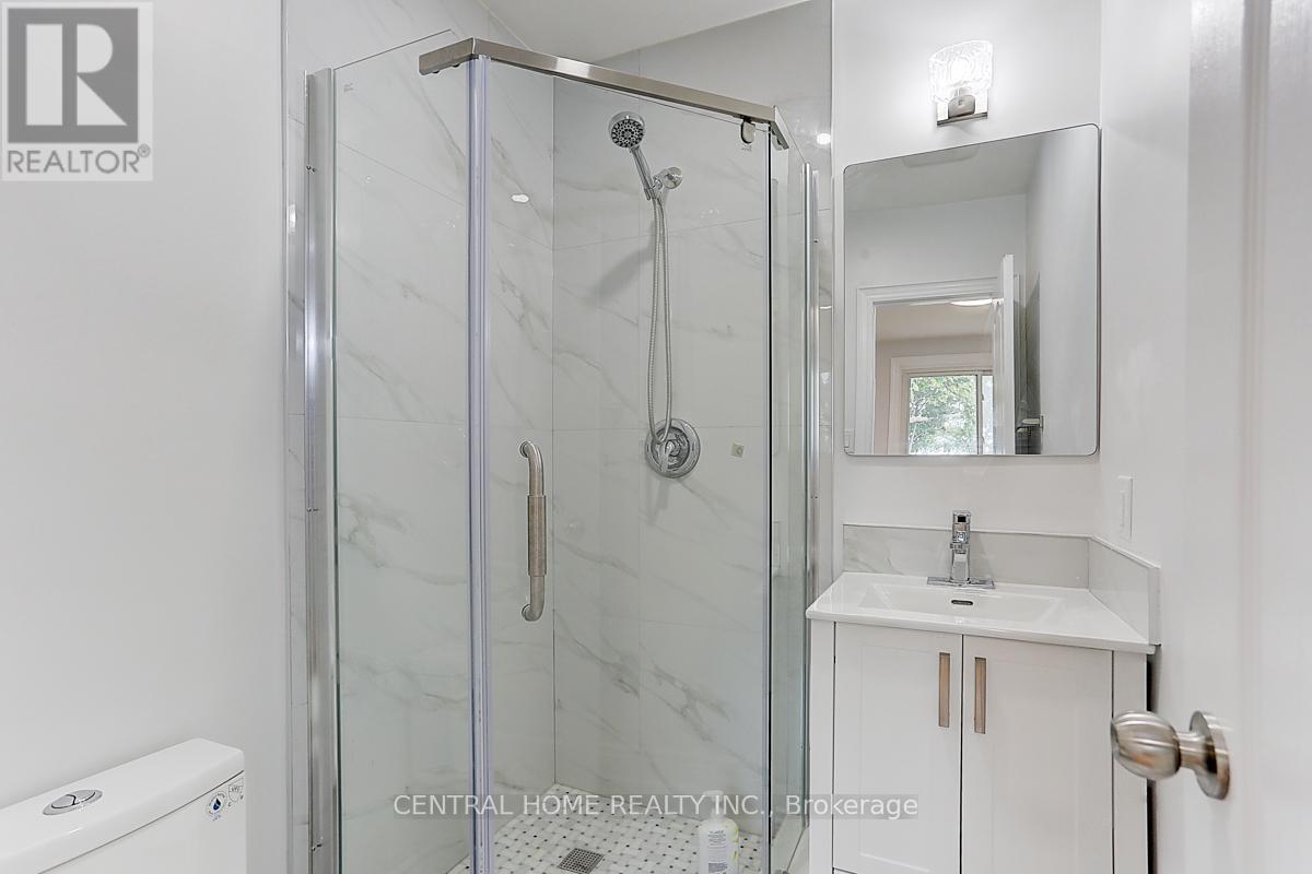 Main - 40 Sherwood Forest Drive, Markham, Ontario  L3P 1P8 - Photo 12 - N13029594