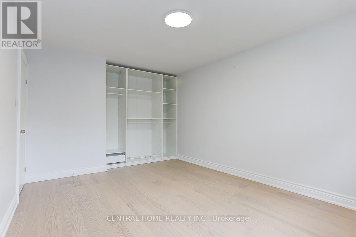 Main - 40 Sherwood Forest Drive, Markham, Ontario  L3P 1P8 - Photo 14 - N13029594