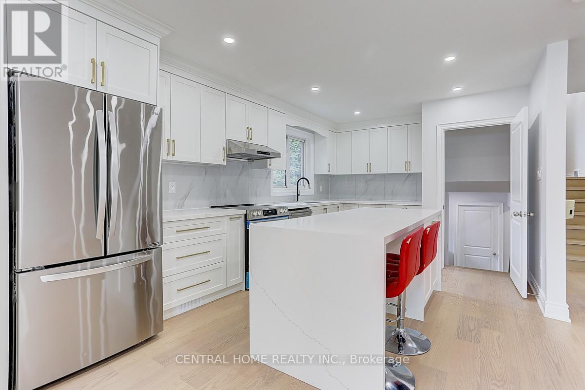 Main - 40 Sherwood Forest Drive, Markham, Ontario  L3P 1P8 - Photo 7 - N13029594