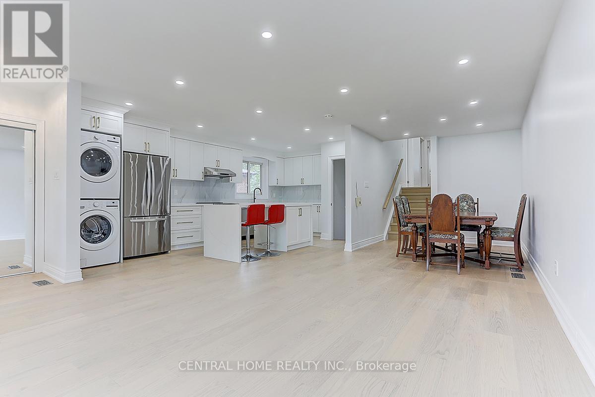 Main - 40 Sherwood Forest Drive, Markham, Ontario  L3P 1P8 - Photo 8 - N13029594