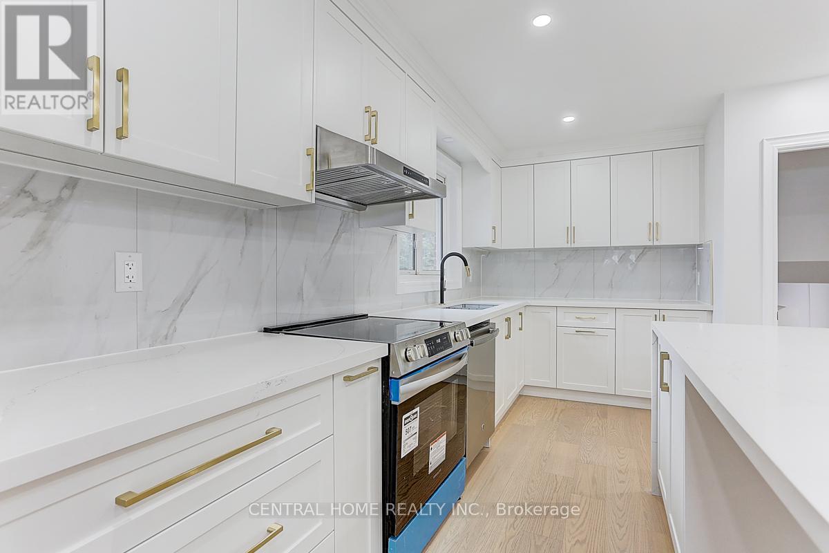 Main - 40 Sherwood Forest Drive, Markham, Ontario  L3P 1P8 - Photo 9 - N13029594