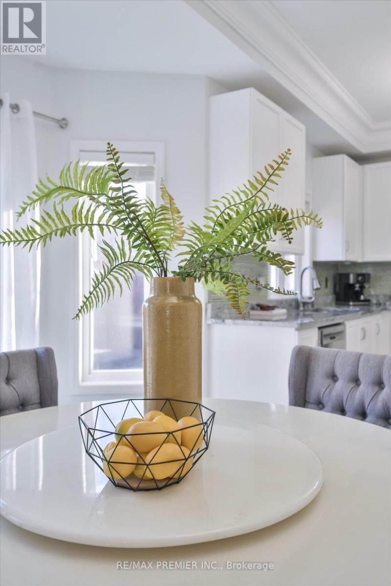 7 Stonemount Crescent, Essa, Ontario  L3W 0C4 - Photo 14 - N13029650