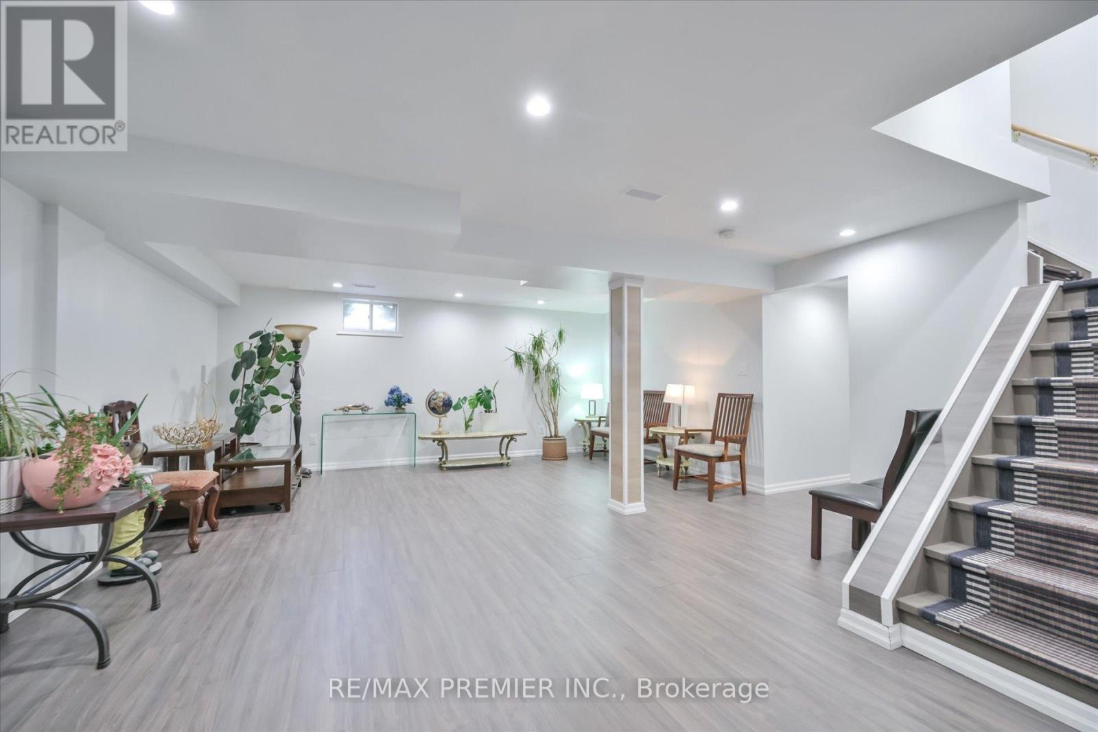 7 Stonemount Crescent, Essa, Ontario  L3W 0C4 - Photo 33 - N13029650